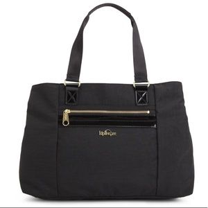 NWT Kipling Kellyn II Black Handbag